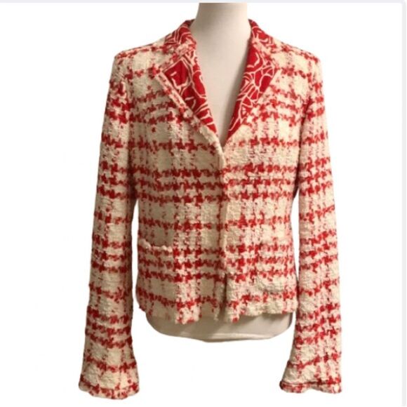 ESCADA Vintage Bouclé Cropped Red and White Bell Sleeve Blazer L/42